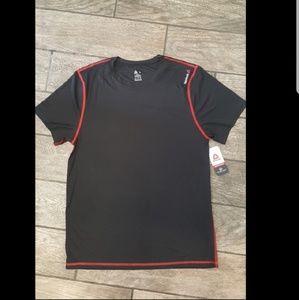 Reebok under armor shirt